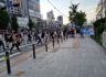 서울 사당역 3번 출구 앞에서의 현수막 시위